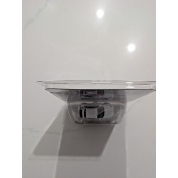 2025 Hot Wheels Premium 1:43 Real Riders White Honda Civic Type R EK9 Metal #23 - Picture 4 of 4